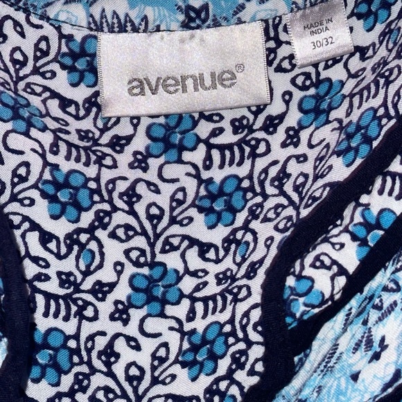 Tunic style shirt or dress Made in India Brand name “Avenue” size 30/32 - Picture 2 of 2